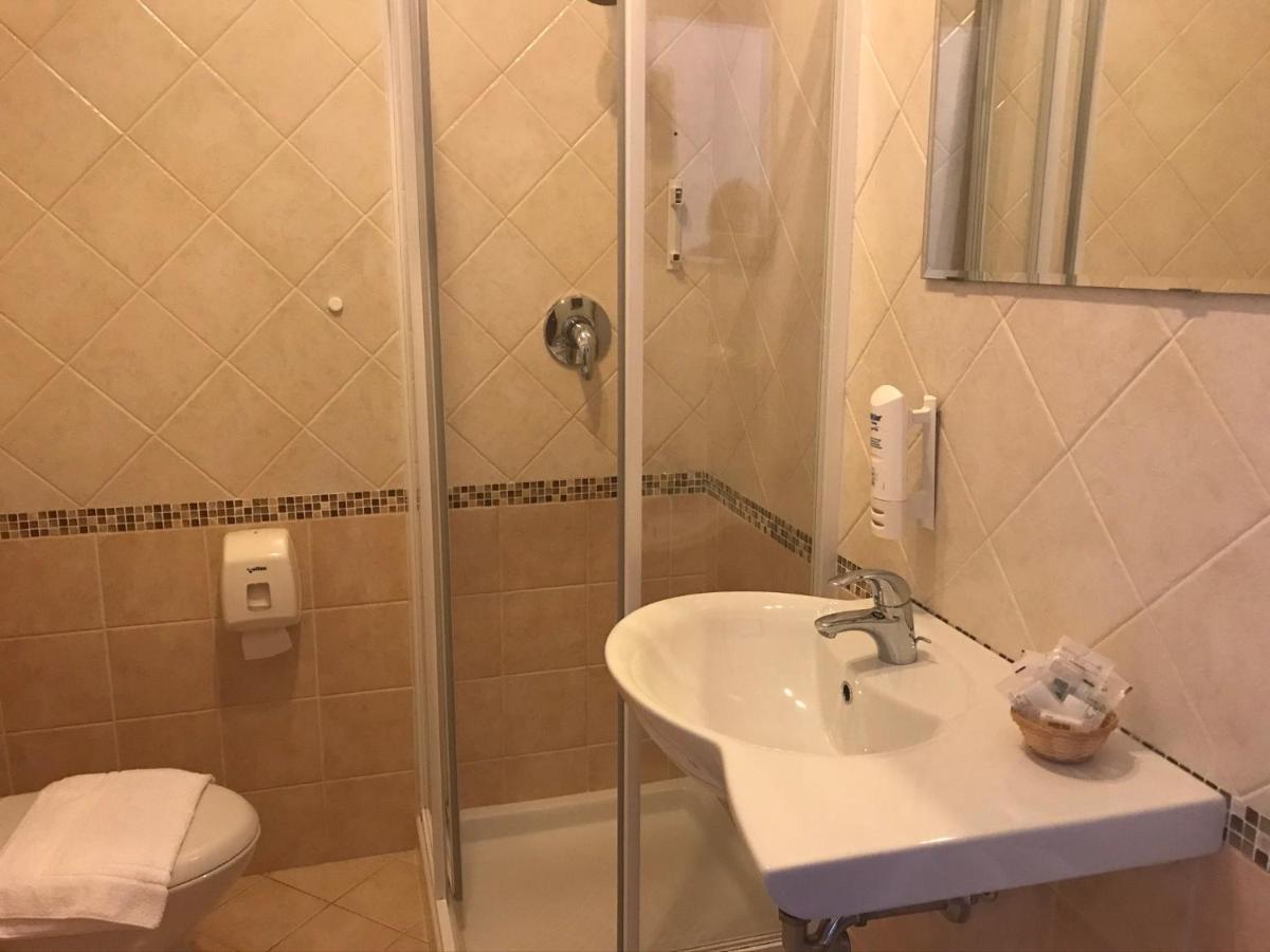 Gorino Ferrarese Albergo Ristorante Uspa מראה חיצוני תמונה